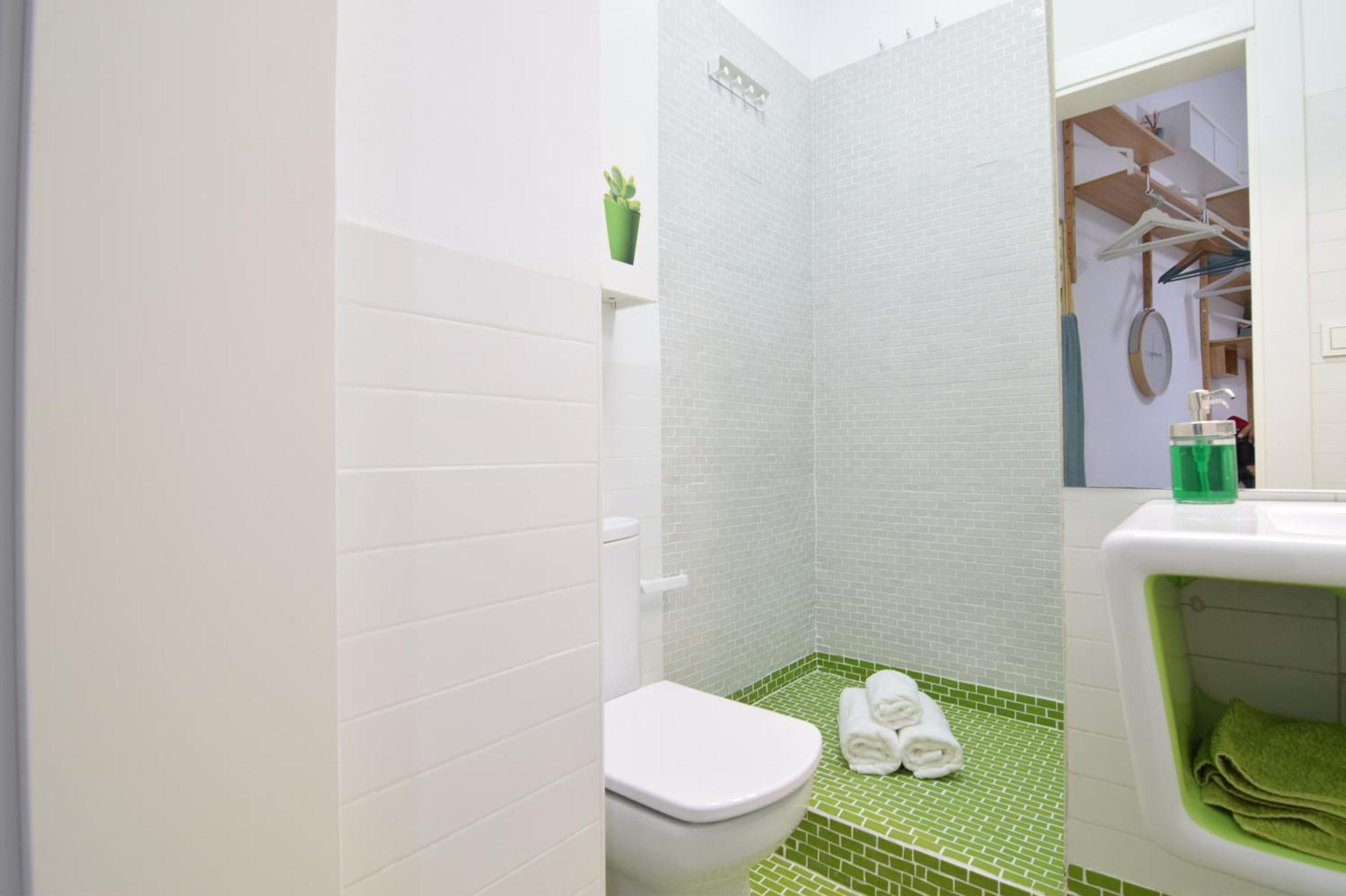 Apartamento Atarazanas Malaga Centro Historico Экстерьер фото